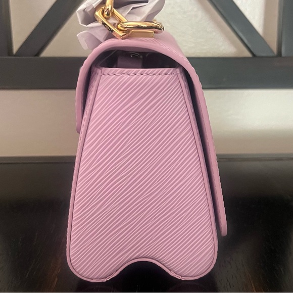 BRAND NEW! Louis Vuitton Twist PM Pink - Picture 3 of 13